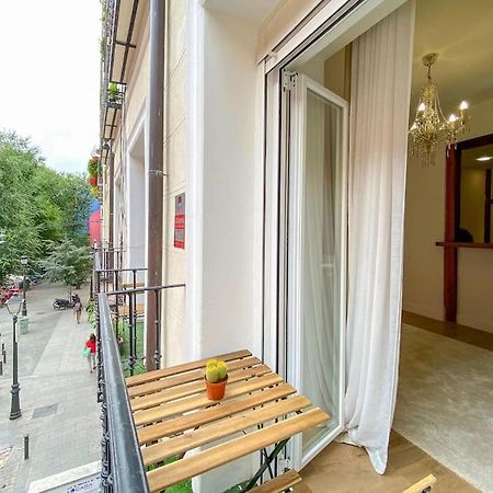 New Lavapies Spacious Flat, 2 Bedrooms And 2 Balconies Madrid Exteriör bild