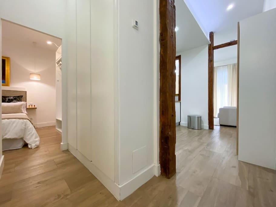 New Lavapies Spacious Flat, 2 Bedrooms And 2 Balconies Madrid Exteriör bild