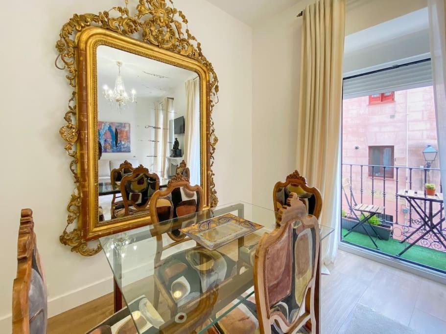 New Lavapies Spacious Flat, 2 Bedrooms And 2 Balconies Madrid Exteriör bild