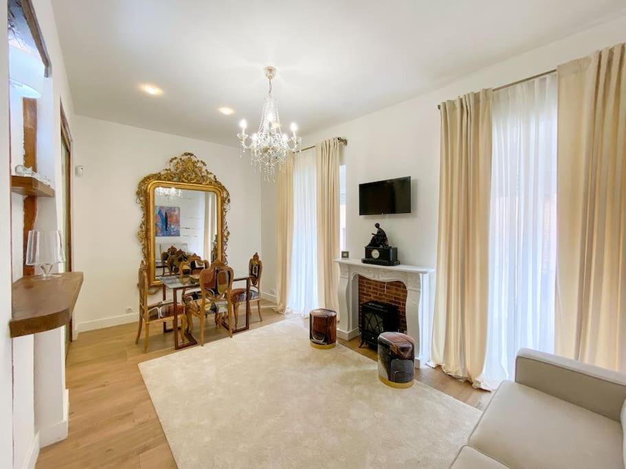 New Lavapies Spacious Flat, 2 Bedrooms And 2 Balconies Madrid Exteriör bild